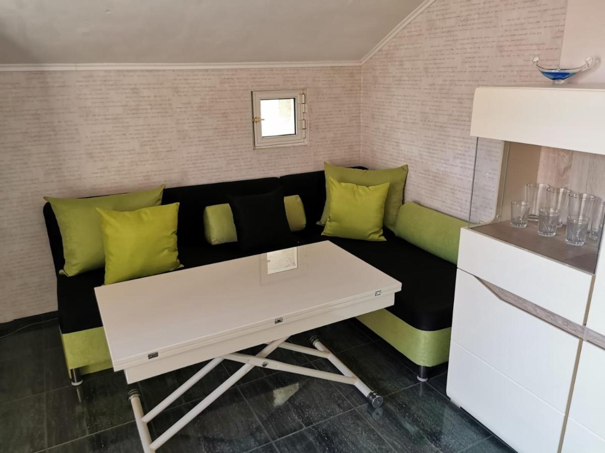 Lucy Apartament Apartment Burgas Bagian luar foto