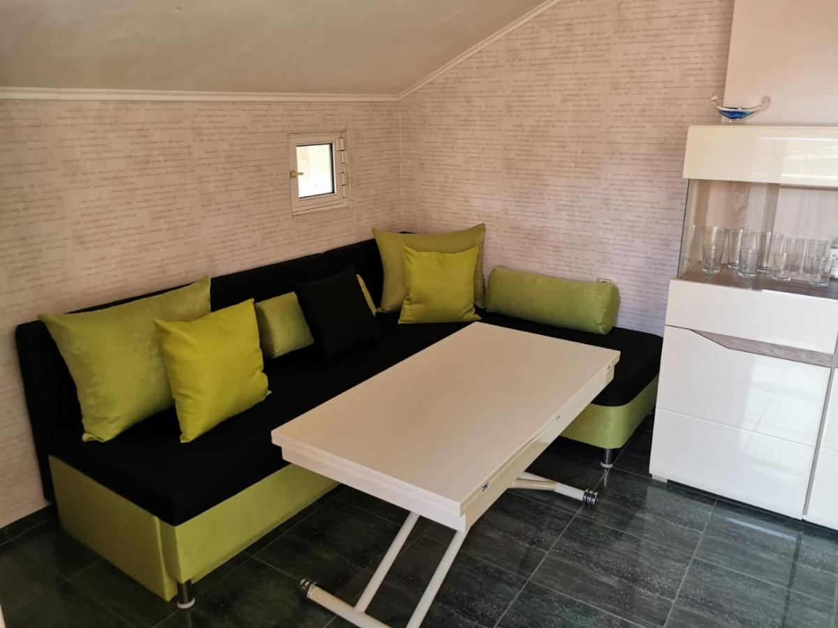 Lucy Apartament Apartment Burgas Bagian luar foto